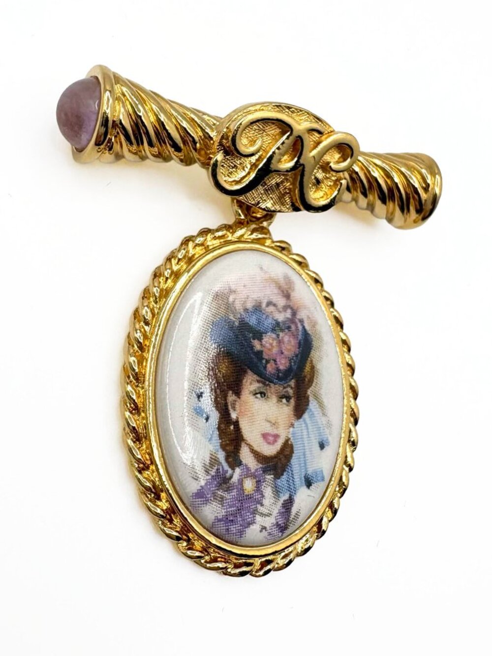 Avon 1996-97 President’s Club Award Brooch - Picture 3 of 8